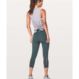 Women’s Lululemon Train Times Crop Leggings *21" Size 4 Green